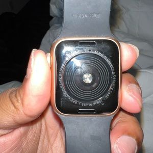 Rose Gold, alApple Watch SE